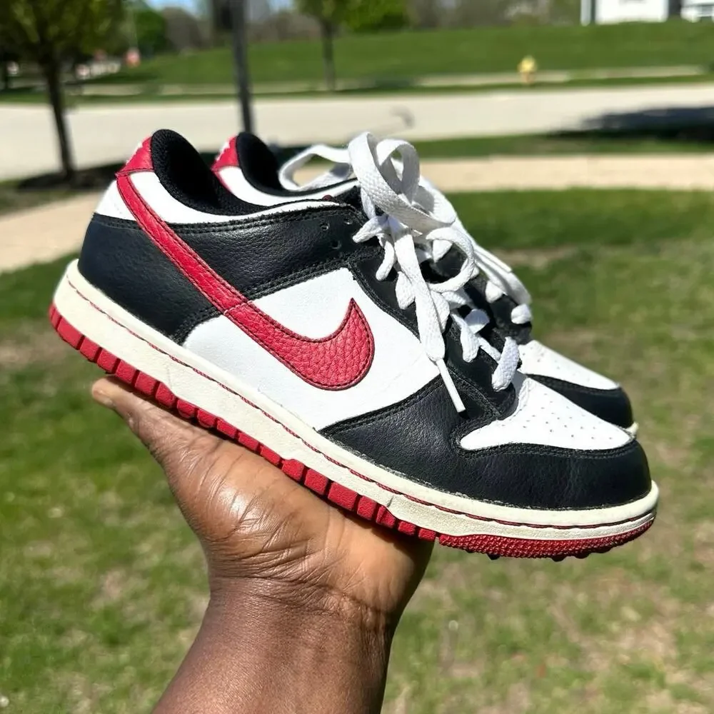 Nike Dunk Low Golf‎ Athletic Shoes Size 4Y Black White University Red